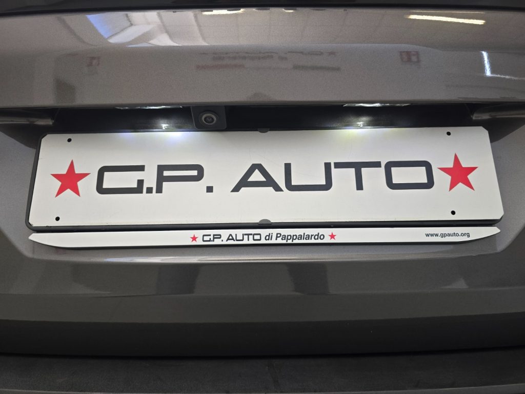 PEUGEOT 3008 BlueHDi 130 S&S EAT8 Style - 9