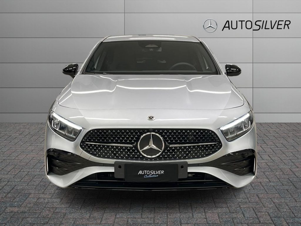 MERCEDES-BENZ A 180 d Automatic AMG Line Advanced Plus - 3