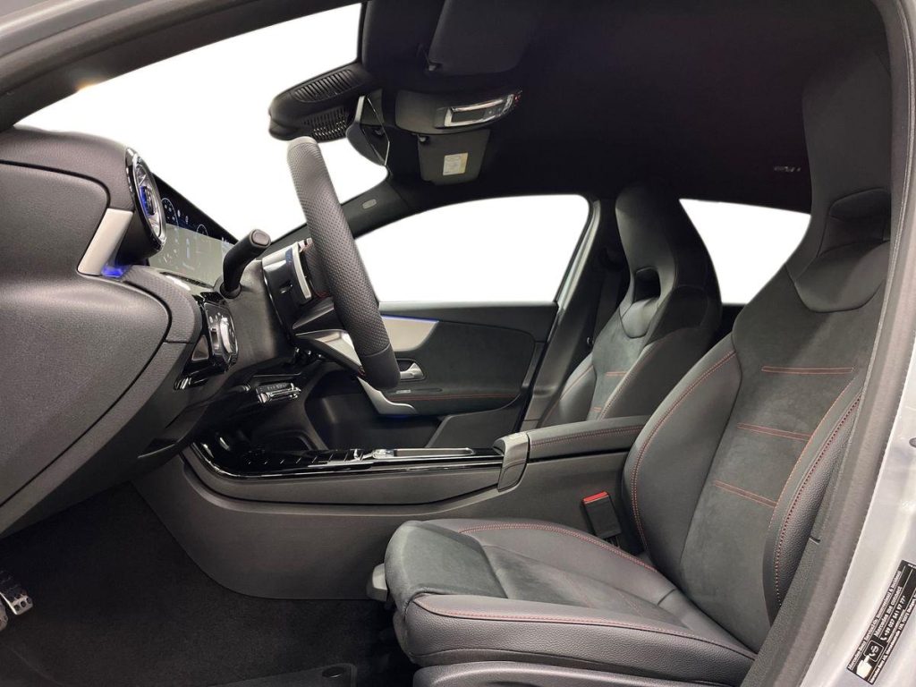MERCEDES-BENZ A 180 d Automatic AMG Line Advanced Plus - 10