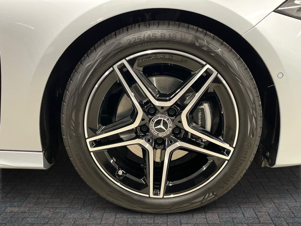 MERCEDES-BENZ A 180 d Automatic AMG Line Advanced Plus - 7