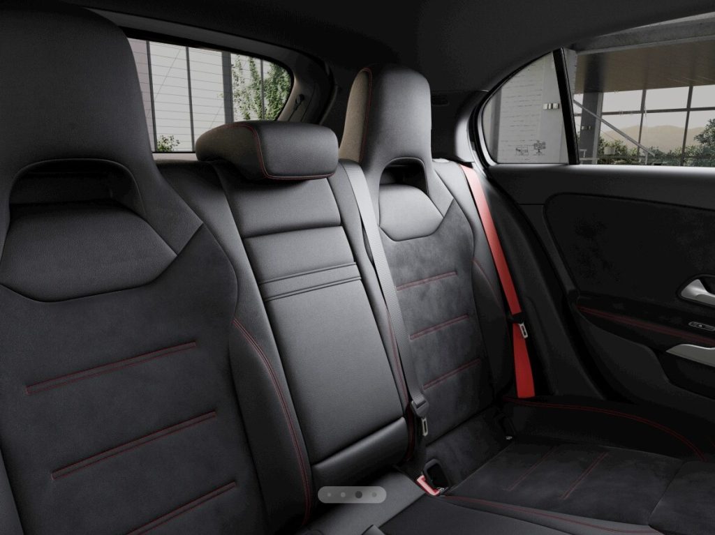 MERCEDES-BENZ A 35 AMG 4Matic Premium - 7