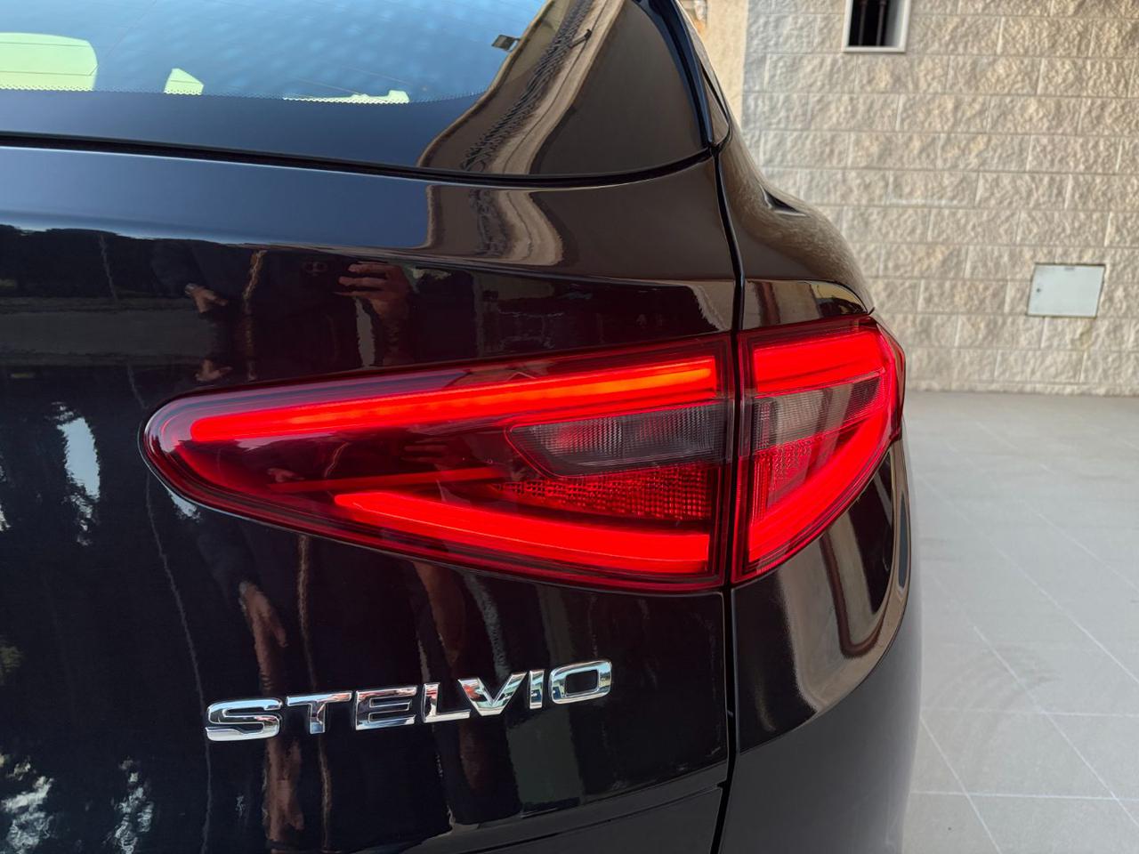 ALFA ROMEO Stelvio 2.2 Turbodiesel 210 CV AT8 Q4 Ti - 34