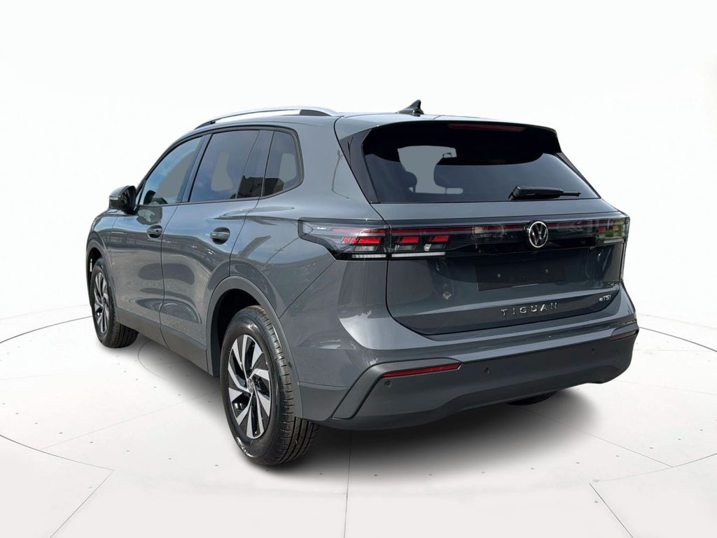 VOLKSWAGEN Tiguan Nuova Tiguan Edition Plus 1.5 eTSI ACT 110 kW (150 - 4