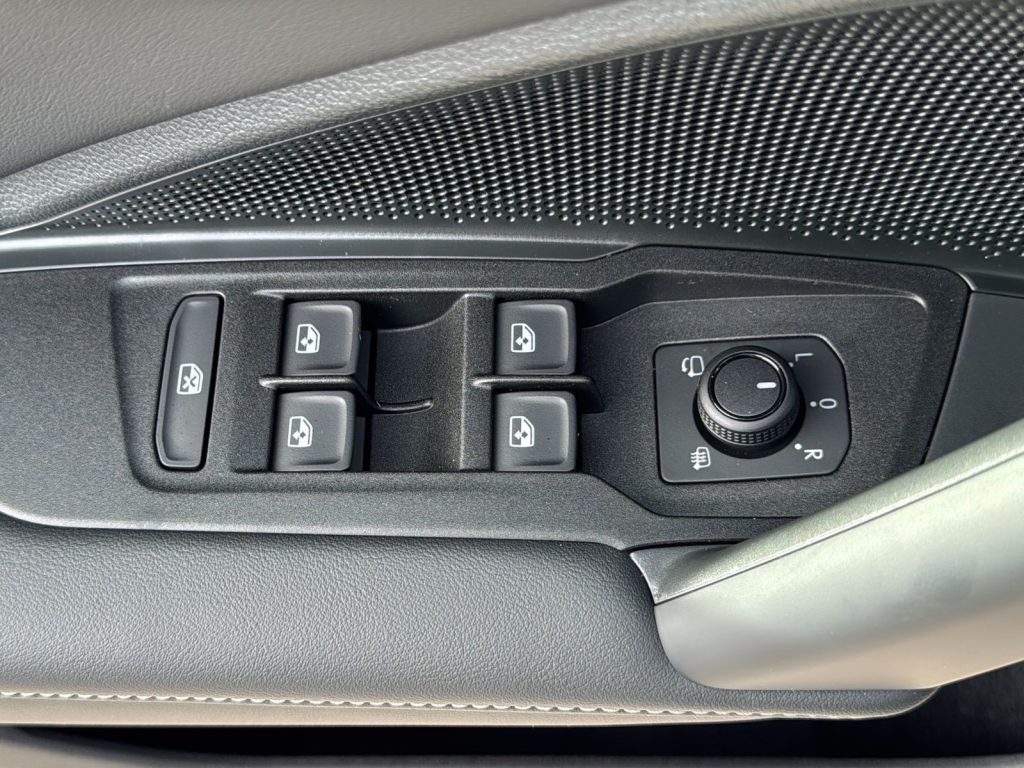 VOLKSWAGEN Tiguan Nuova Tiguan Edition Plus 1.5 eTSI ACT 110 kW (150 - 13