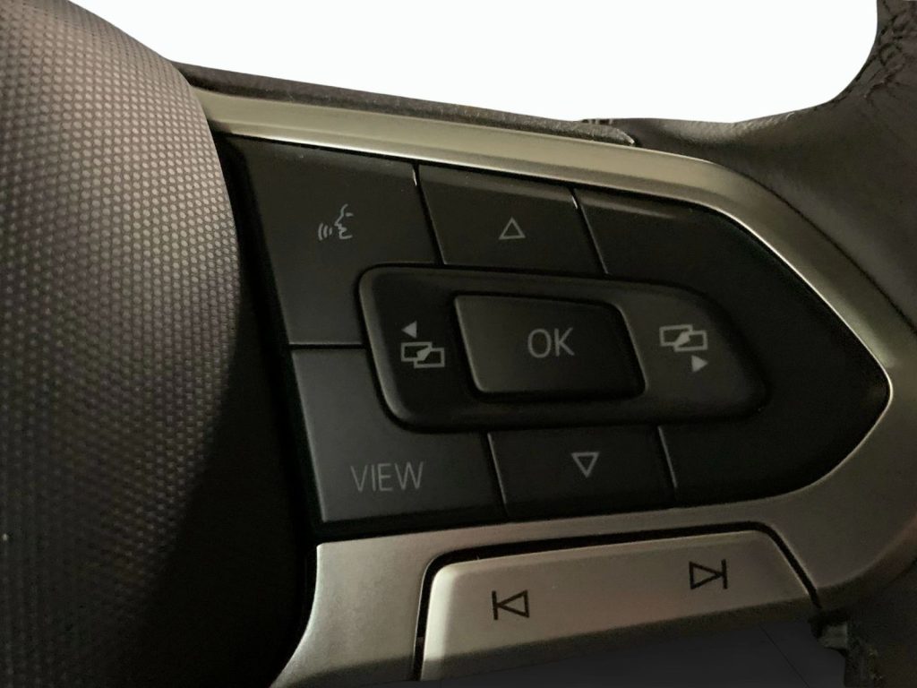 VOLKSWAGEN Taigo R-Line Plus 1.0 TSI 85 kW (115 CV) DSG - 10