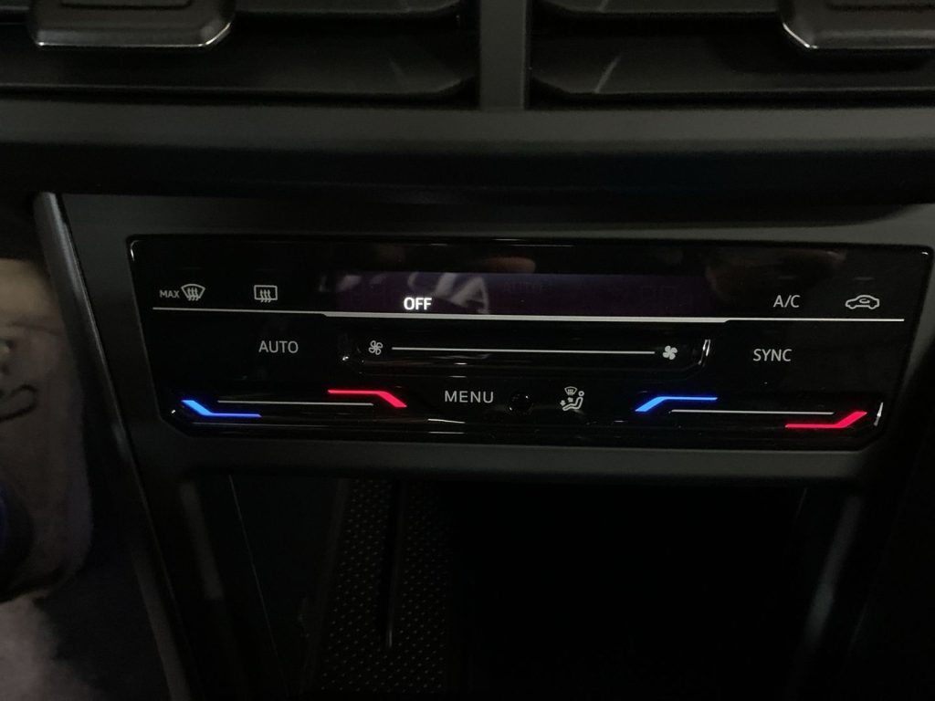 VOLKSWAGEN Taigo R-Line Plus 1.0 TSI 85 kW (115 CV) DSG - 17