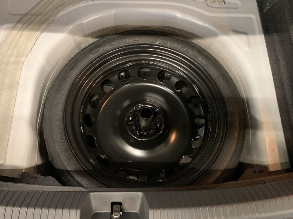 VOLKSWAGEN Taigo R-Line Plus 1.0 TSI 85 kW (115 CV) DSG - 24