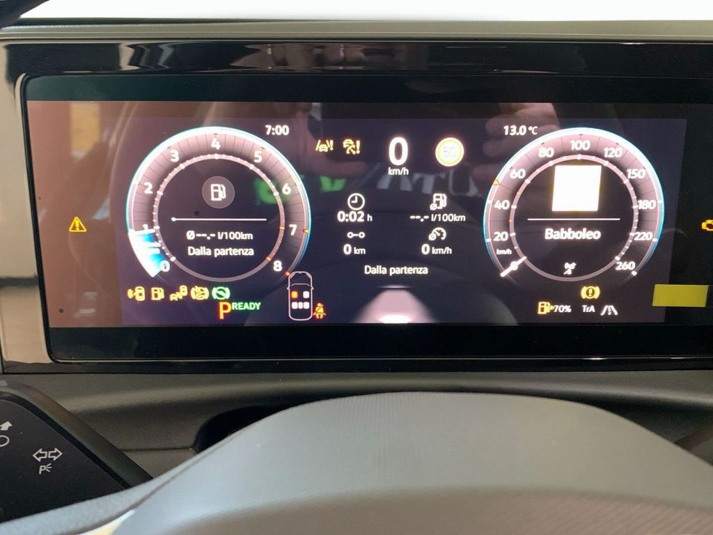 VOLKSWAGEN T-Roc 1.5 etsi style 115cv dsg - 13