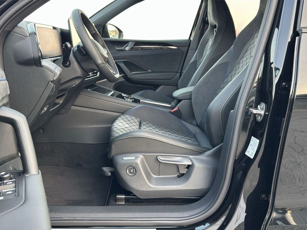 VOLKSWAGEN Tiguan Nuova Tiguan R-Line Plus 2.0 TDI SCR 110 kW (150 C - 9