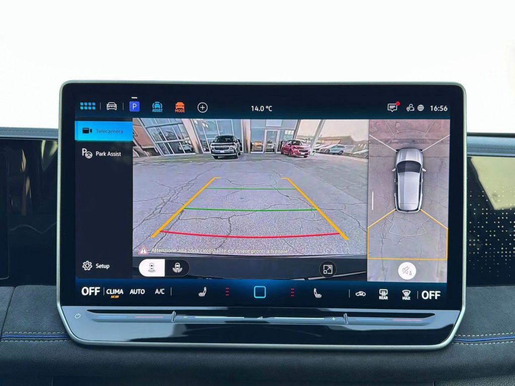 VOLKSWAGEN Tiguan Nuova Tiguan R-Line Plus 2.0 TDI SCR 110 kW (150 C - 18