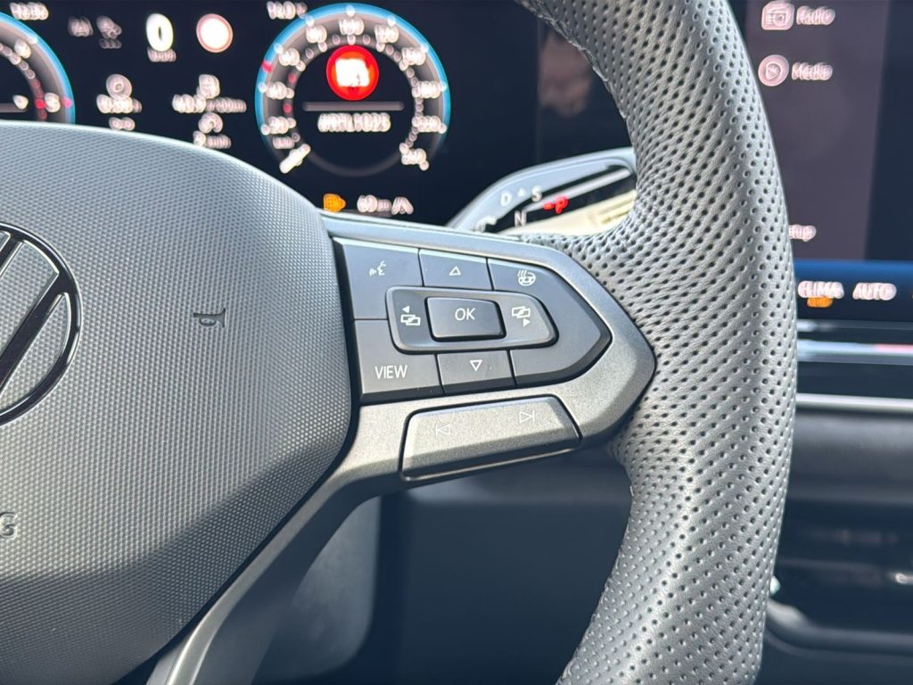 VOLKSWAGEN Tiguan Nuova Tiguan R-Line Plus 2.0 TDI SCR 110 kW (150 C - 20