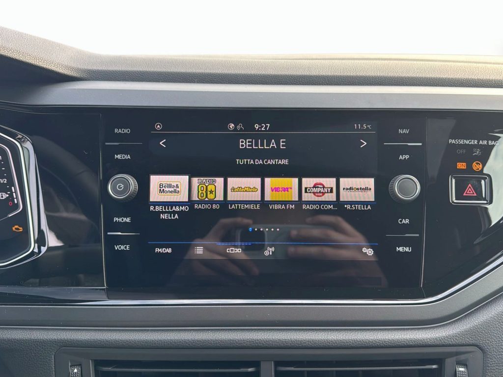 VOLKSWAGEN Taigo R-Line Plus 1.0 TSI 85 kW (115 CV) DSG - 16