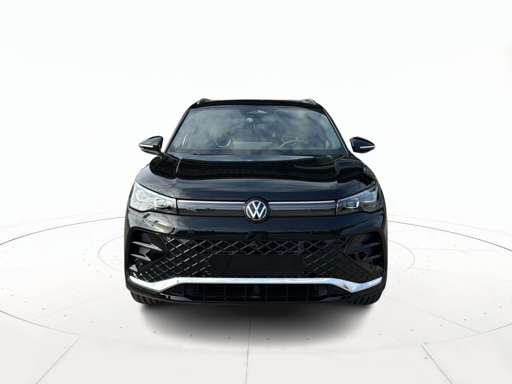 VOLKSWAGEN Tiguan Nuova Tiguan R-Line Plus 1.5 TSI eHybrid 150 kW (2 - 2