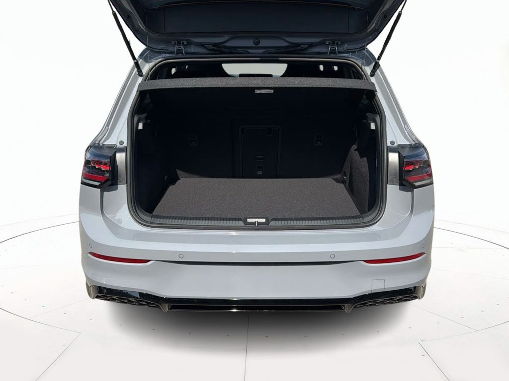 VOLKSWAGEN Golf Nuova Golf R-Line Plus 1.5 eTSI ACT 85 kW (115 CV) - 11