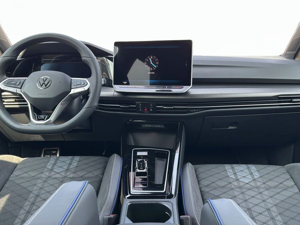 VOLKSWAGEN Golf Nuova Golf R-Line Plus 1.5 eTSI ACT 85 kW (115 CV) - 23