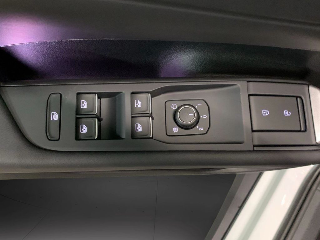 VOLKSWAGEN T-Roc 1.5 etsi style 115cv dsg - 20