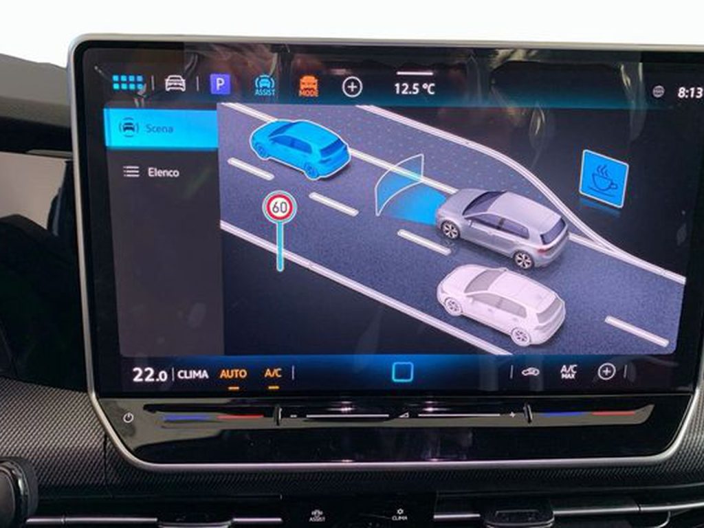 VOLKSWAGEN Golf Nuova Golf R-Line Plus 2.0 TDI SCR 110 kW (150 CV) - 13