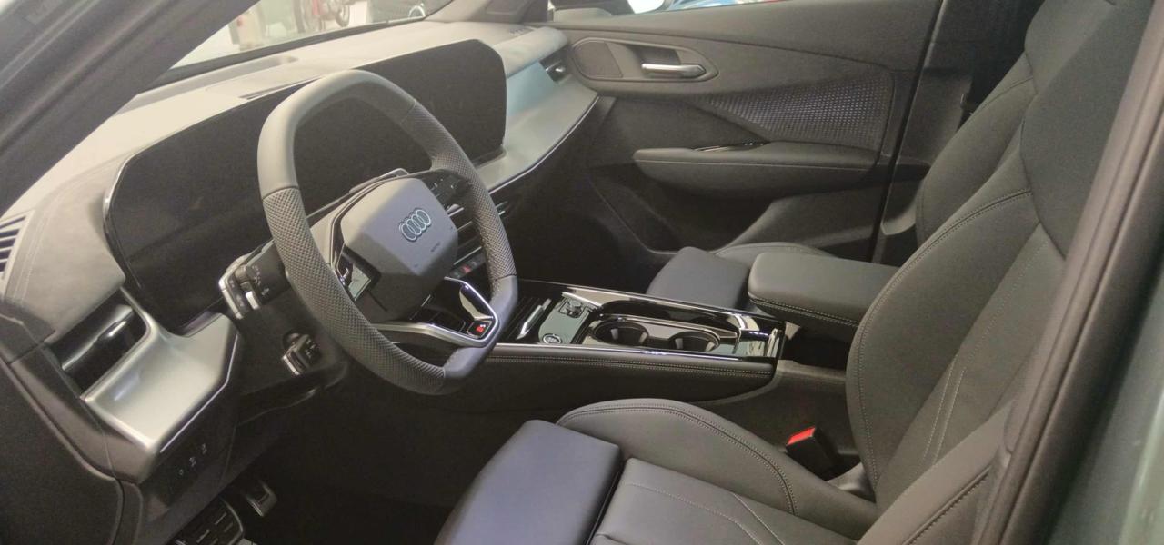 AUDI Q3 SPB S Line edition  TDI 110 kW S tronic - 2