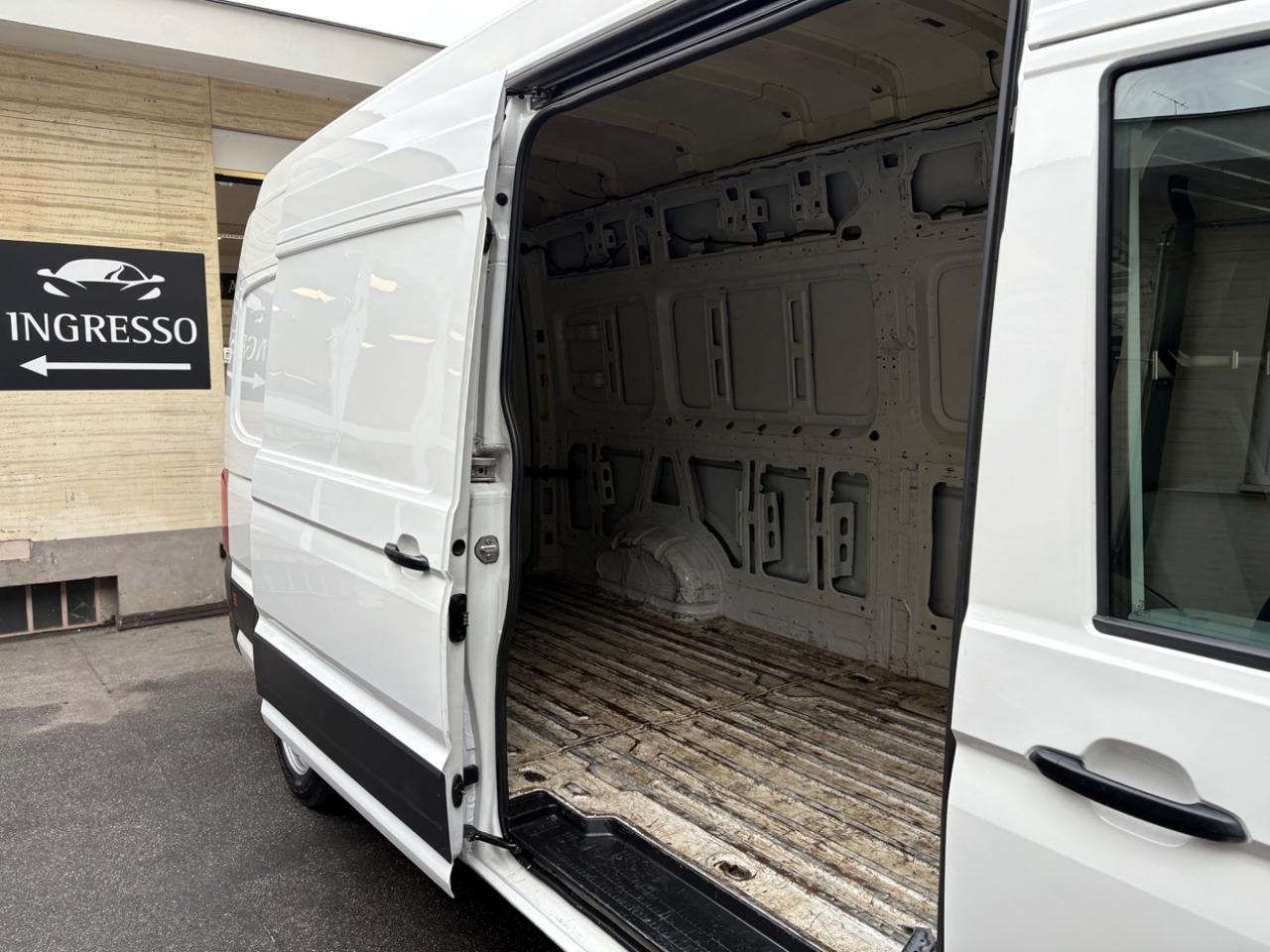 VOLKSWAGEN Crafter 35 2.0 TDI 140CV PL-SL-TA Furgone € 22900+ IVA - 21