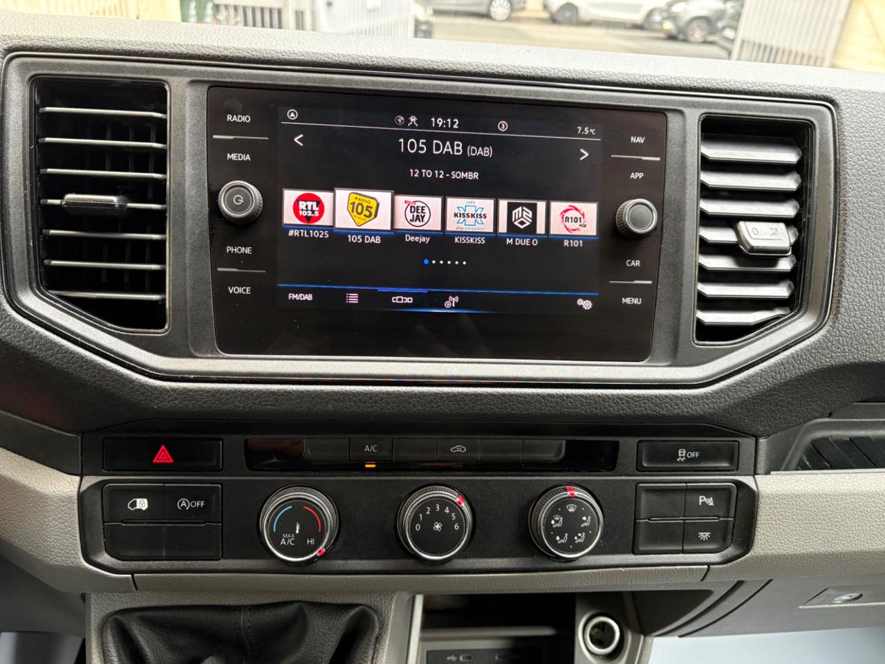 VOLKSWAGEN Crafter 35 2.0 TDI 140CV PL-SL-TA Furgone € 22900+ IVA - 19