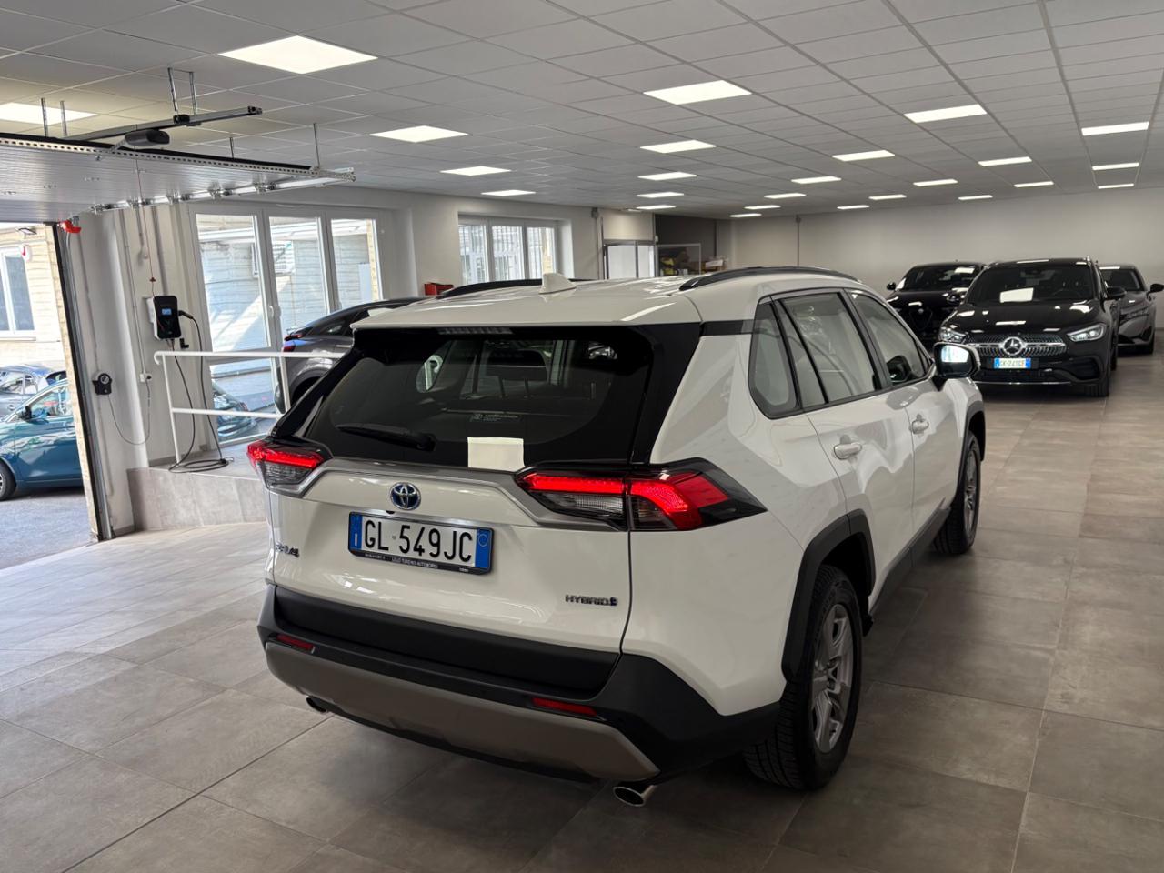 TOYOTA RAV 4 MY23 RAV4 2.5 HV (218CV) E-CVT 2WD Business - 6