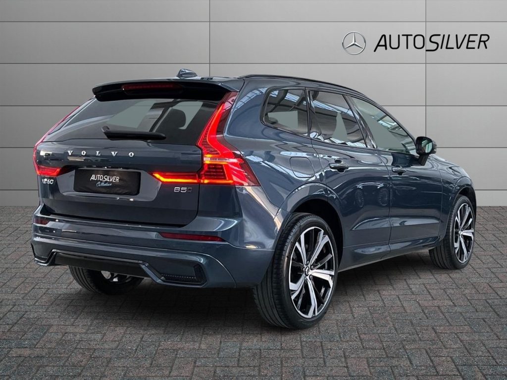 VOLVO XC60 B5 AWD automatico Ultimate Bright - 2