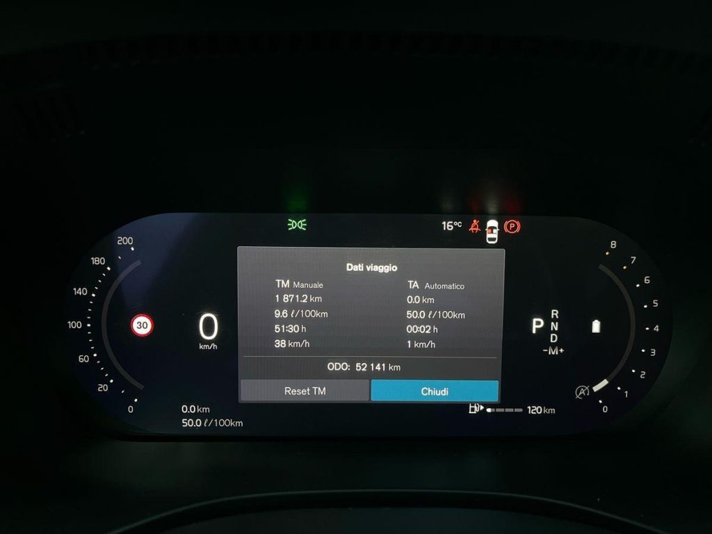 VOLVO XC60 B5 AWD automatico Ultimate Bright - 8