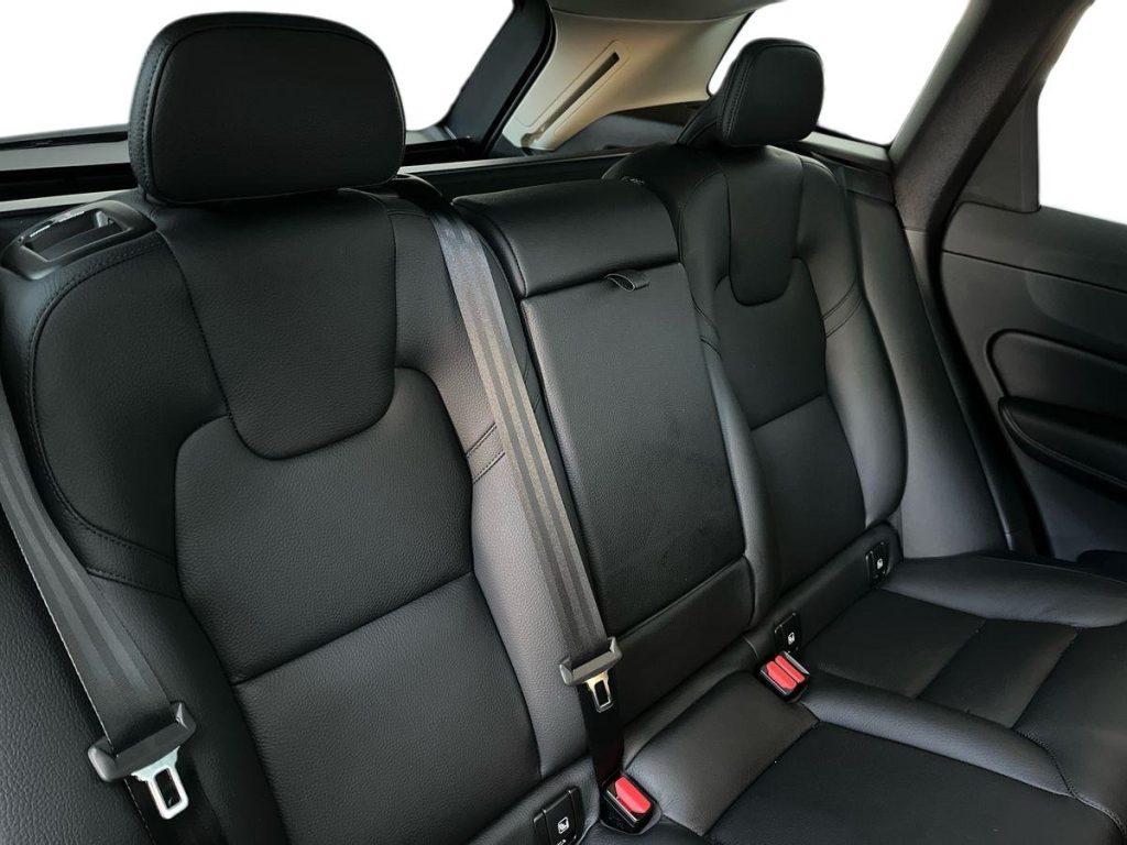 VOLVO XC60 B5 AWD automatico Ultimate Bright - 15