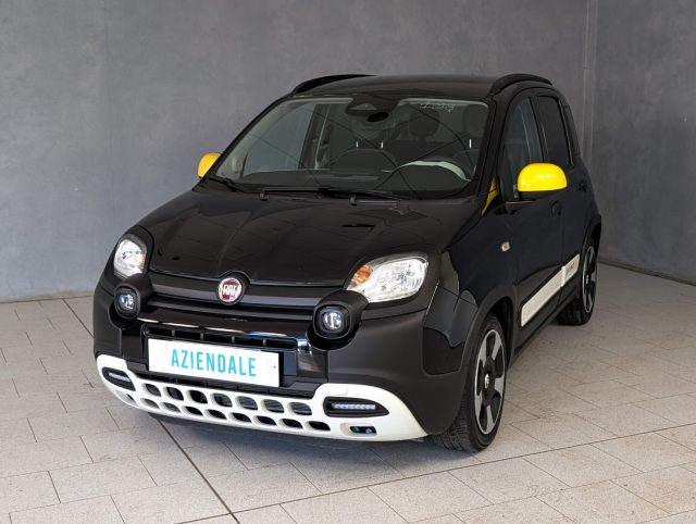 FIAT Panda Cross Nero pastello