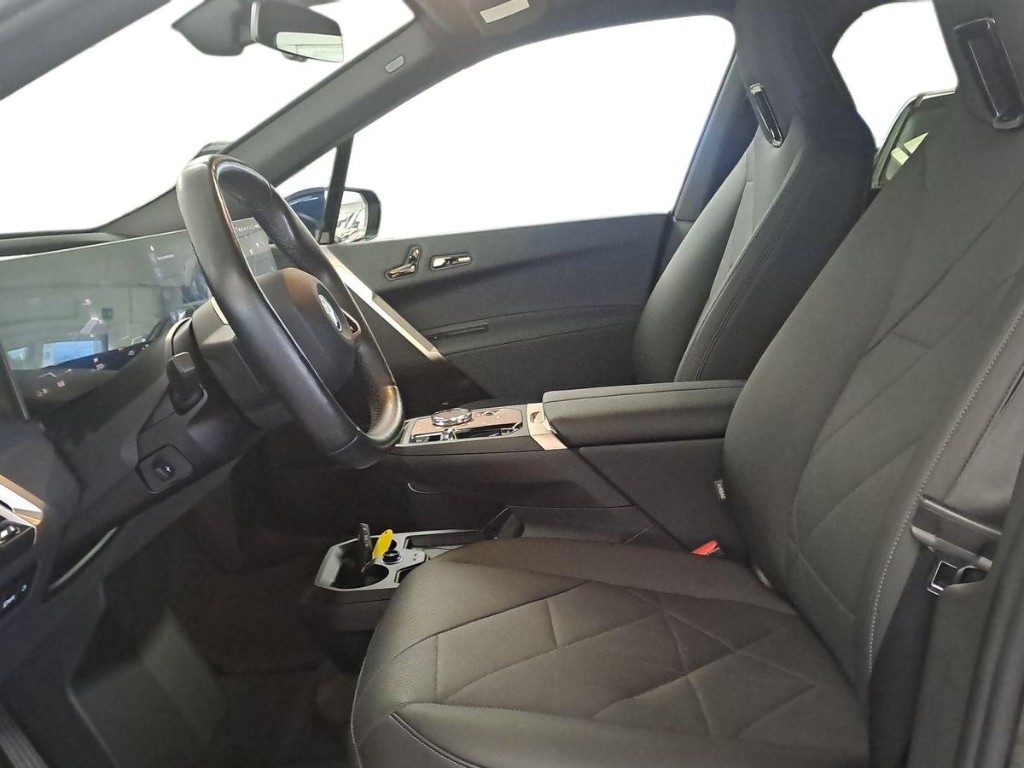 BMW iX xDrive 40 Pacchetto Sportivo Aut. - 10