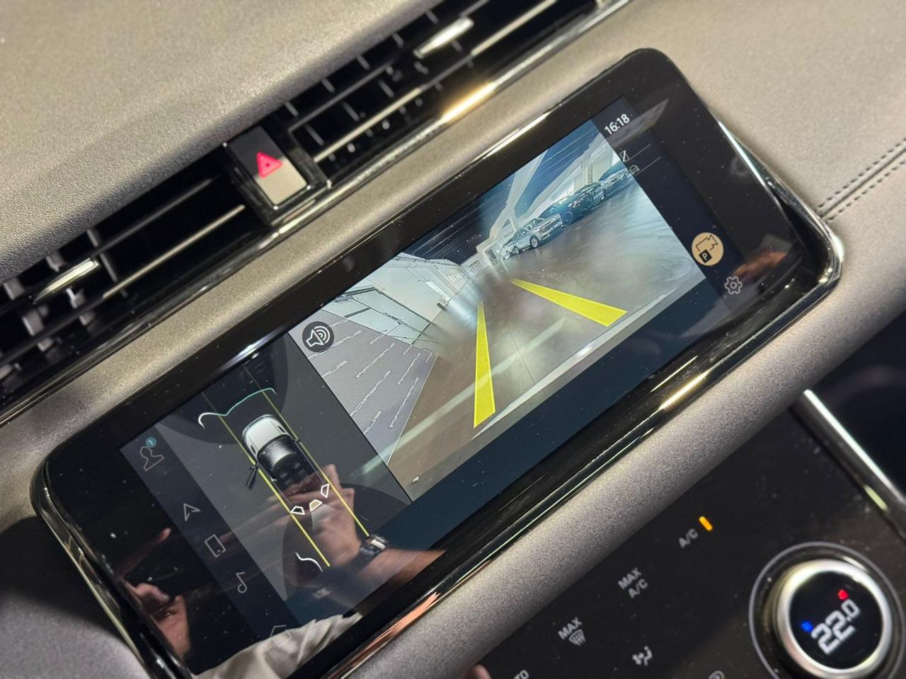 LAND ROVER Range Rover Evoque 2.0D I4 163 CV AWD Auto R-Dynamic SE - 14