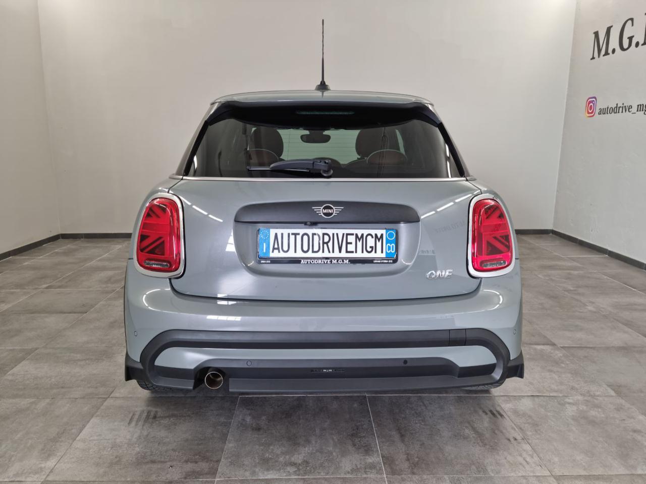 MINI Cooper 1.5 One 75 CV Classic 5 porte - 3