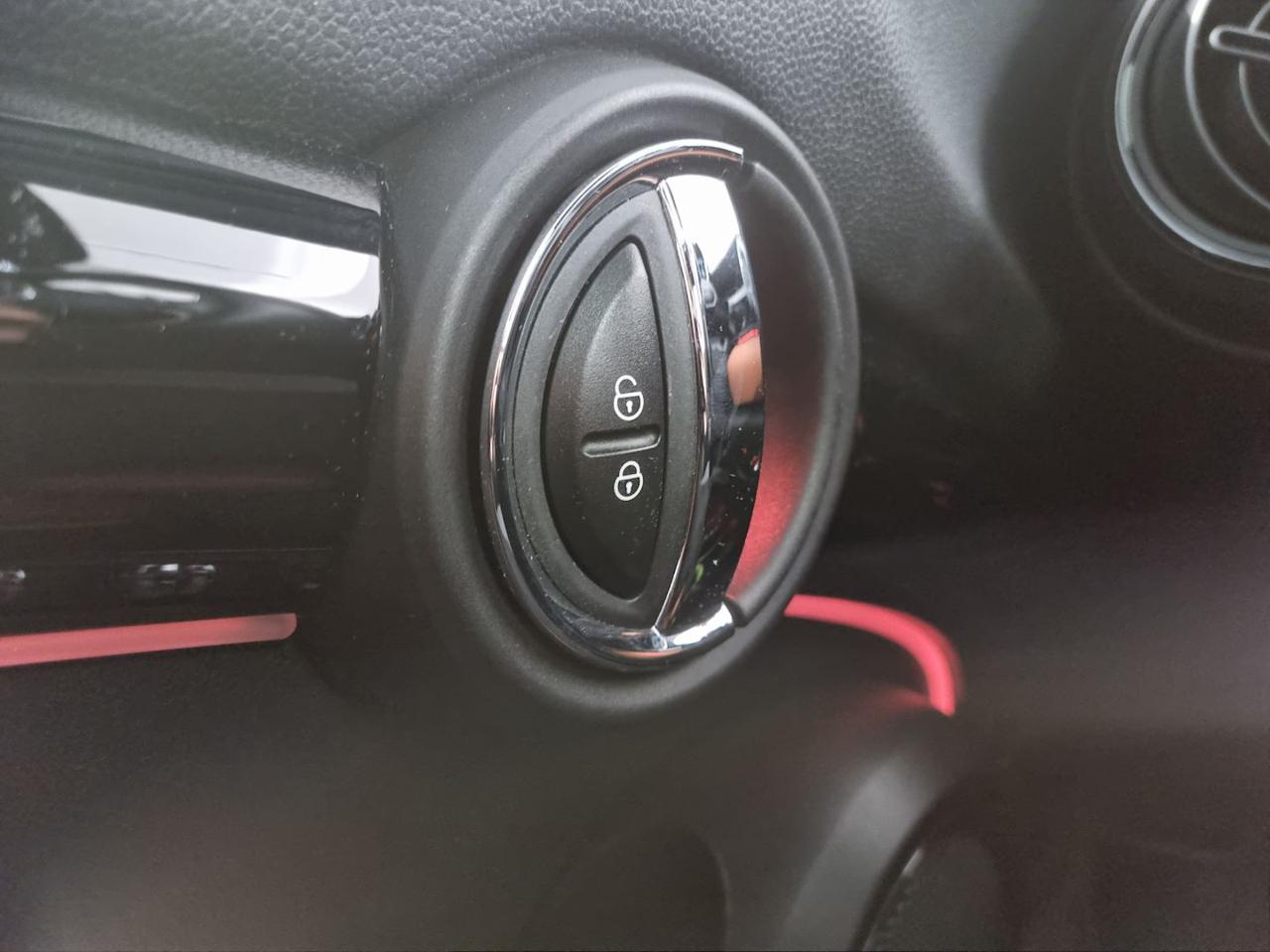 MINI Cooper 1.5 One 75 CV Classic 5 porte - 35