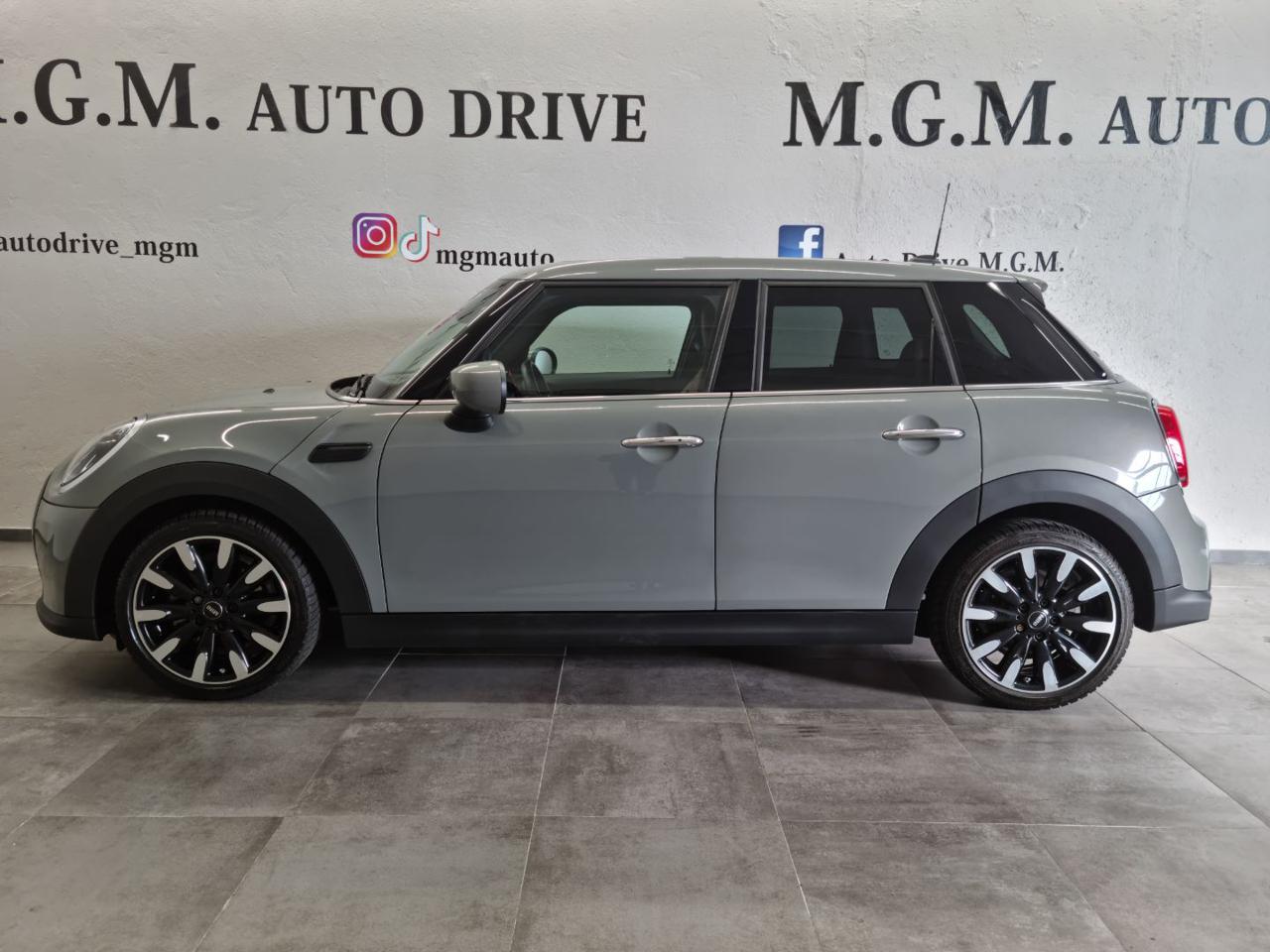 MINI Cooper 1.5 One 75 CV Classic 5 porte - 2