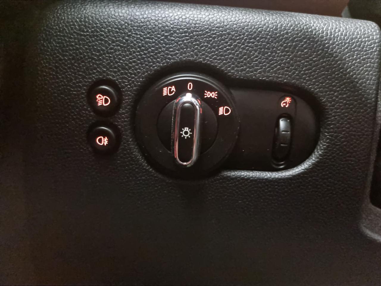 MINI Cooper 1.5 One 75 CV Classic 5 porte - 36