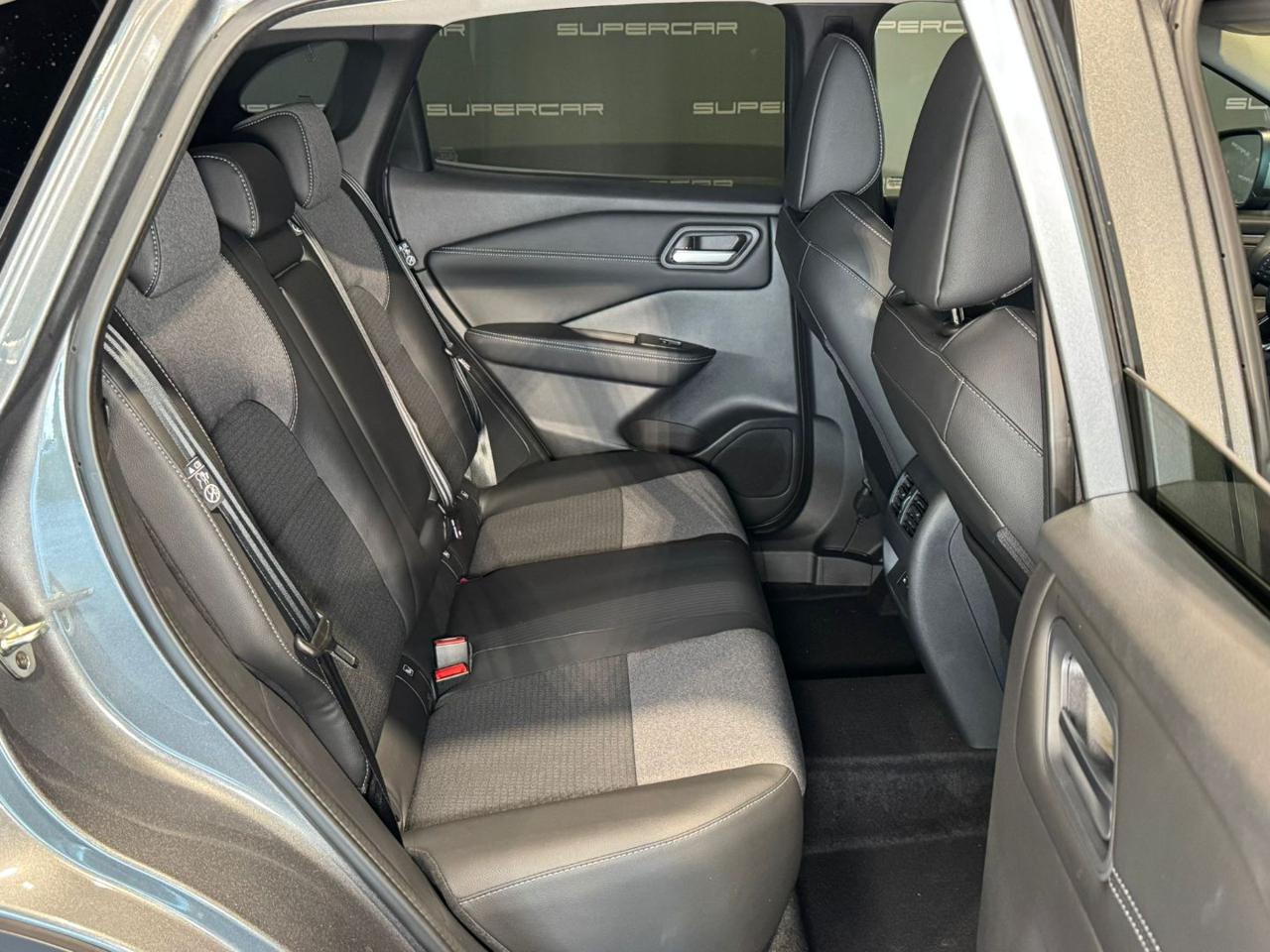 NISSAN Qashqai MHEV 158 CV Xtronic N-Connecta - 13