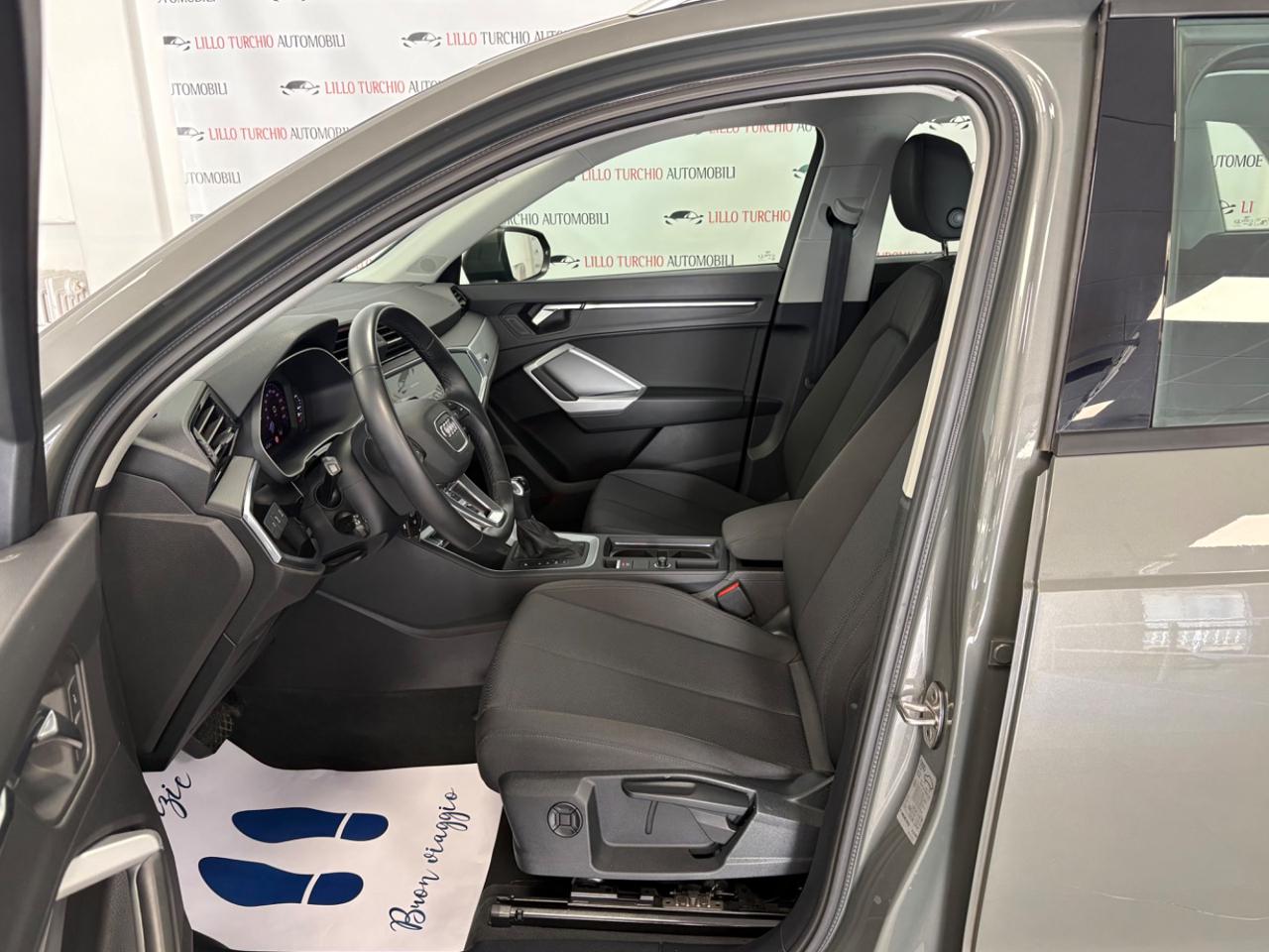 AUDI Q3 35 TDI S tronic Business Advanced - 8