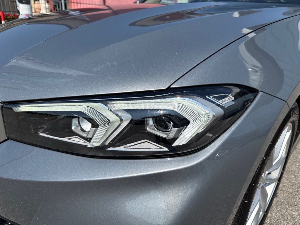 BMW 318 d 48V Touring Aut. - 6