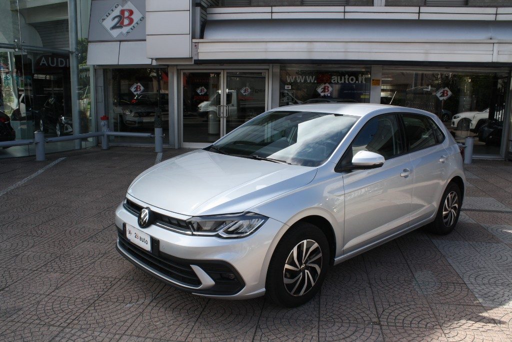 2B Auto ||| VOLKSWAGEN Polo 1.0 TSI DSG Life in vendita a Nova Milanese