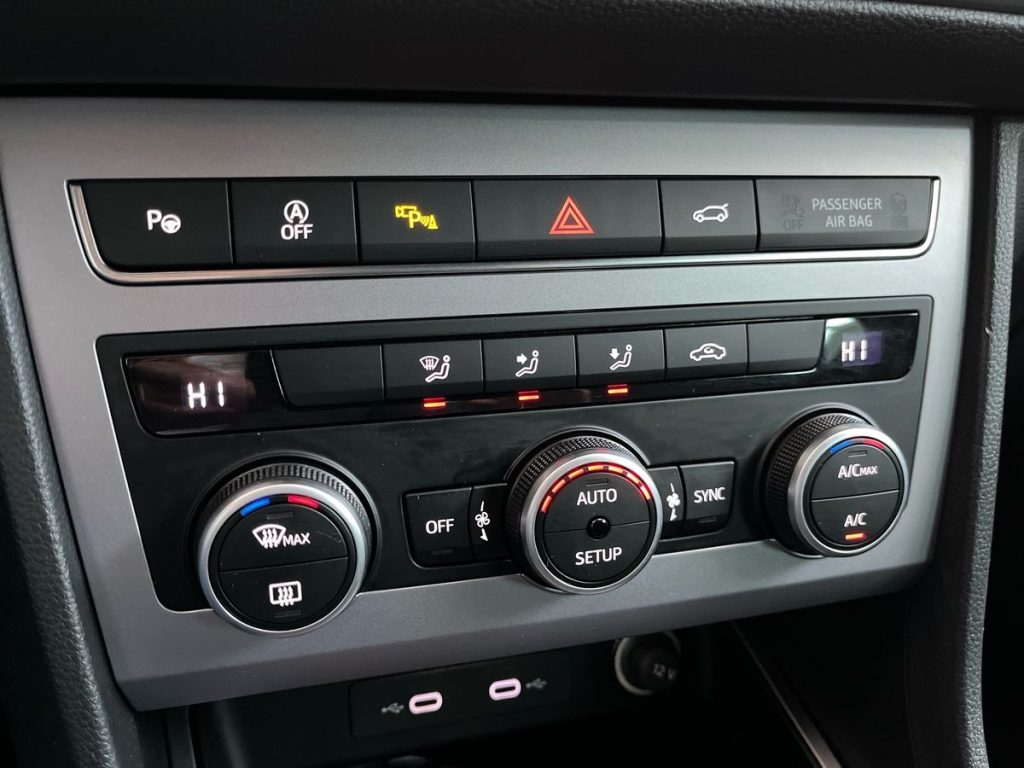 SEAT Ateca 2.0 TDI DSG FR - 14