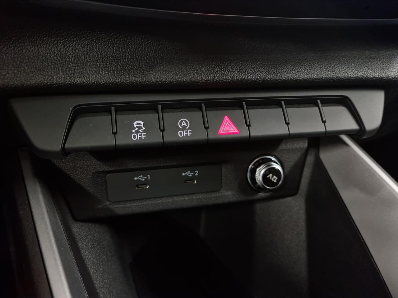 AUDI A1 SPB 25 TFSI S tronic Identity Black SLINE - 18