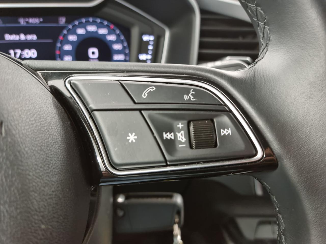 AUDI A1 SPB 25 TFSI S tronic Identity Black SLINE - 20