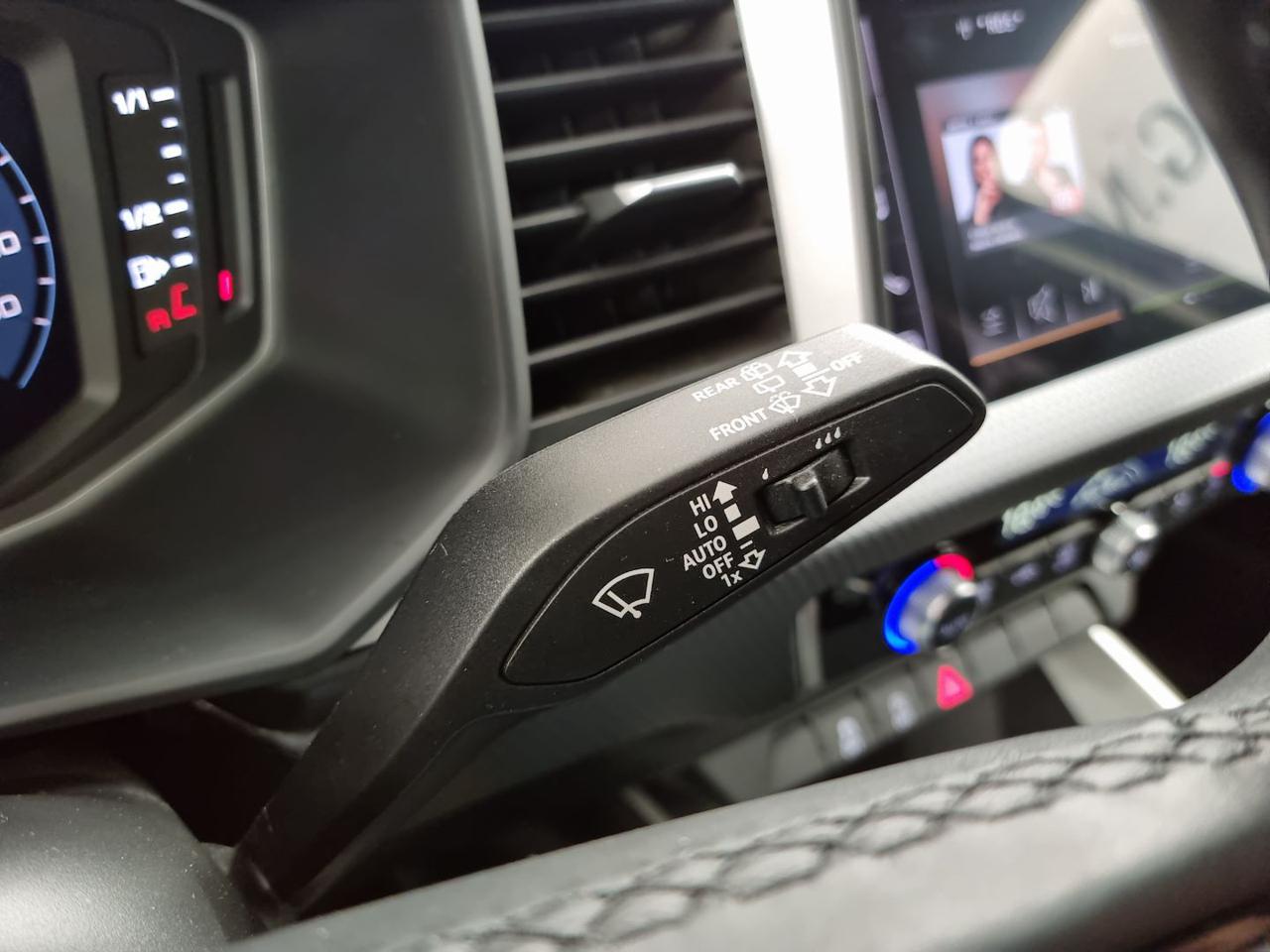 AUDI A1 SPB 25 TFSI S tronic Identity Black SLINE - 17