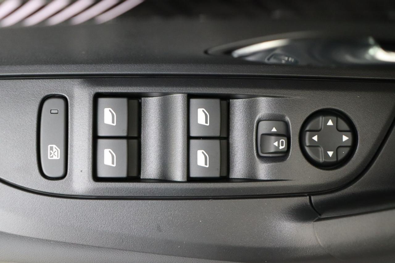 PEUGEOT 2008 Turbo benzina 100cv Allure - 10