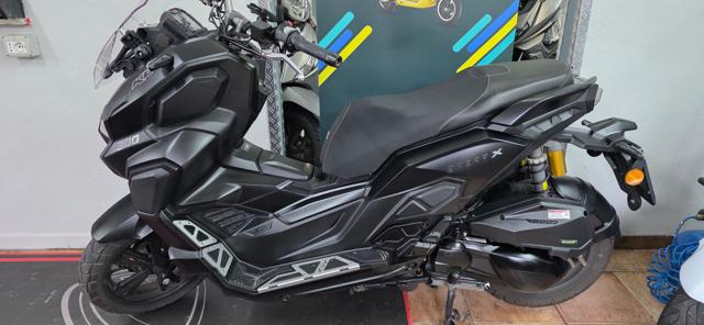 KL Brera X 300 Nero pastello