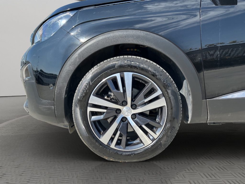 PEUGEOT 5008 BlueHDi 130 S&S Active - 16