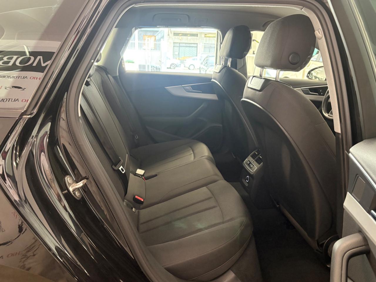 AUDI A4 Avant 30 TDI S tronic Business PREZZO REALE! - 20