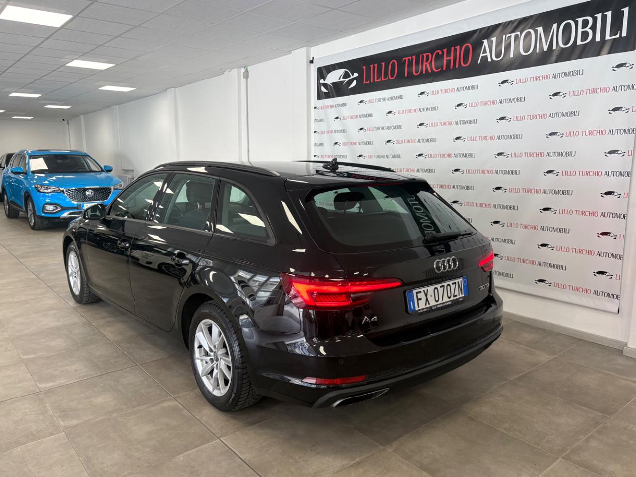 AUDI A4 Avant 30 TDI S tronic Business PREZZO REALE! - 4