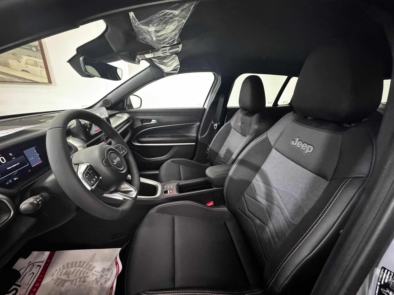JEEP Avenger 1.2 Turbo 110 CV MHEV Summit - 16