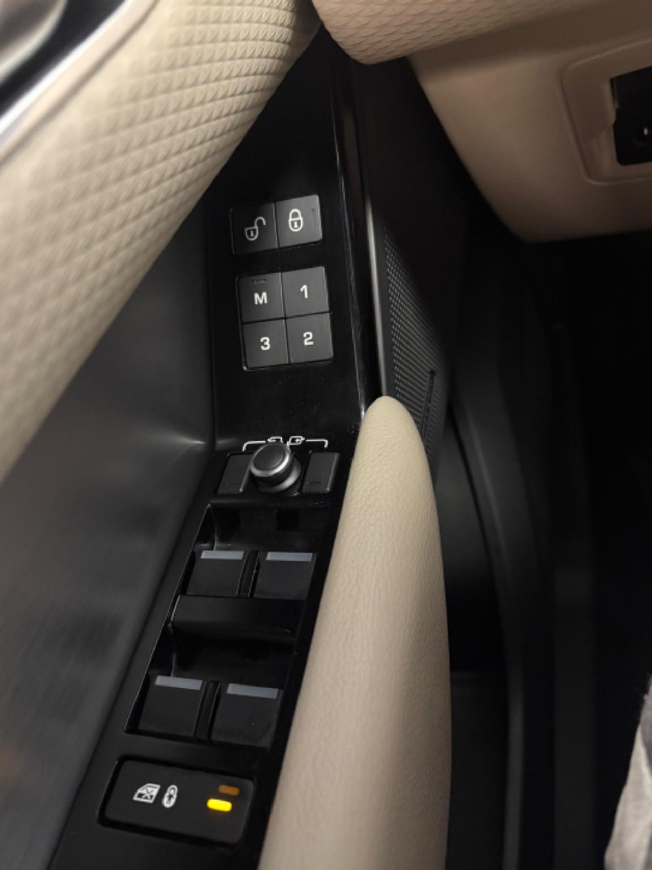 LAND ROVER Range Rover Velar 2.0D I4 240 CV R-Dynamic S - 13